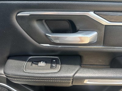 2024 RAM 1500 Laramie Crew Cab 4x2 5'7' Box