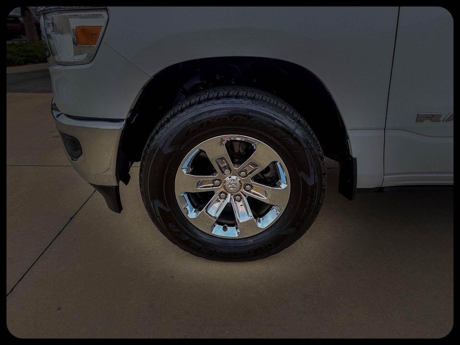 2024 RAM 1500 Laramie Crew Cab 4x2 5'7' Box