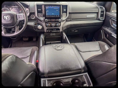 2024 RAM 1500 Laramie Crew Cab 4x2 5'7' Box