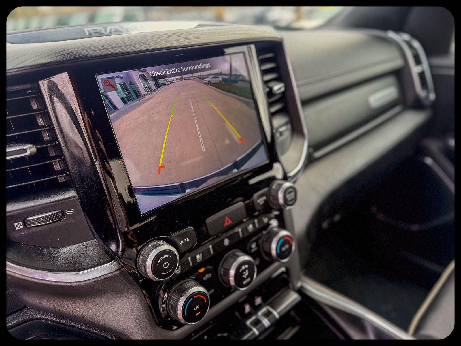 2024 RAM 1500 Laramie Crew Cab 4x2 5'7' Box