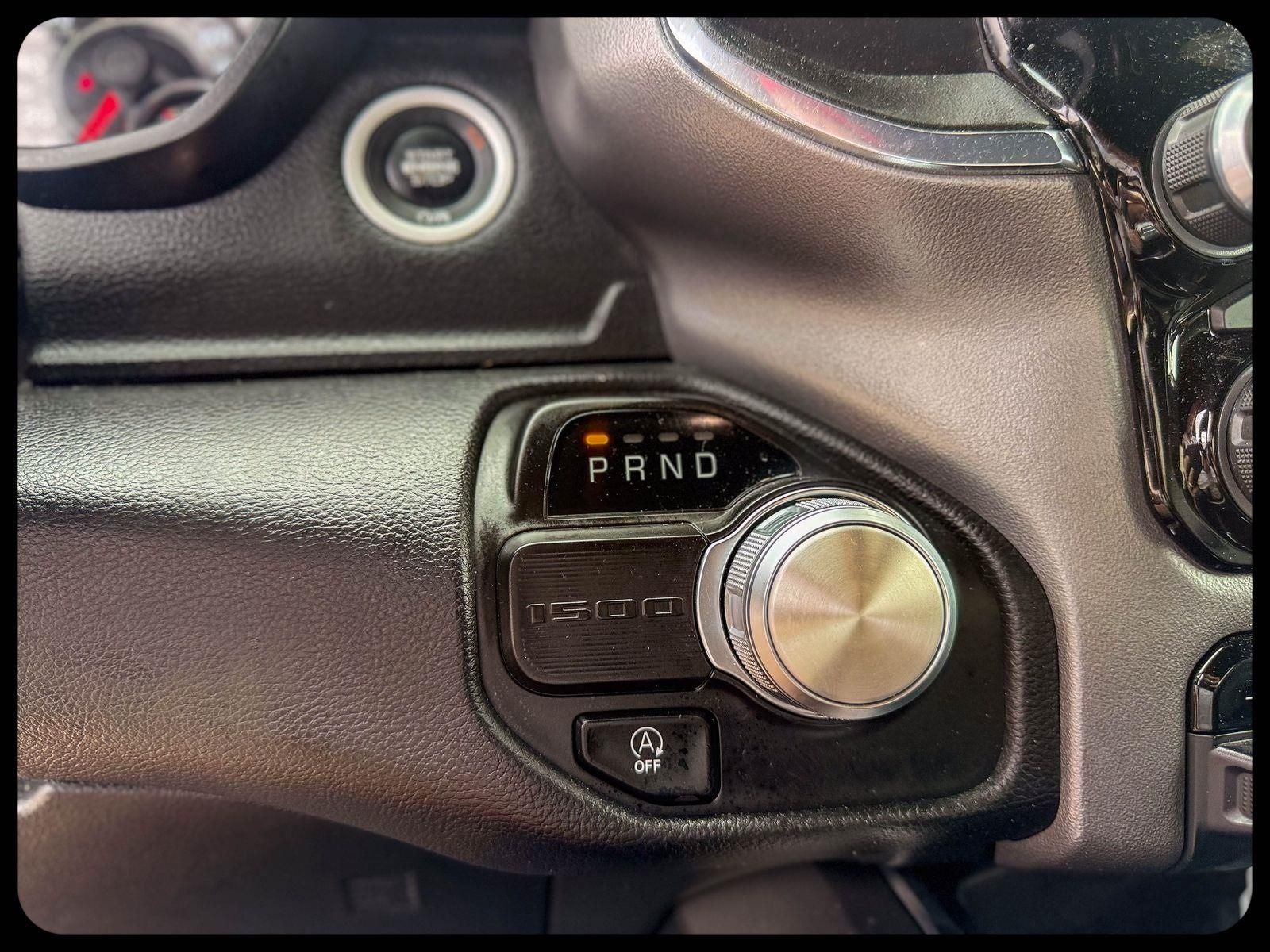 2024 RAM 1500 Laramie Crew Cab 4x2 5'7' Box