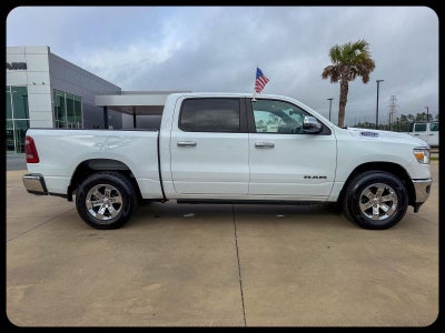 2024 RAM 1500 Laramie Crew Cab 4x2 5'7' Box