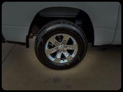 2024 RAM 1500 Laramie Crew Cab 4x2 5'7' Box