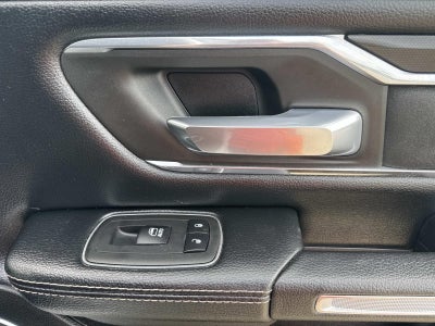 2019 RAM 1500 Laramie Crew Cab 4x2 5'7' Box