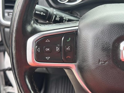 2019 RAM 1500 Laramie Crew Cab 4x2 5'7' Box