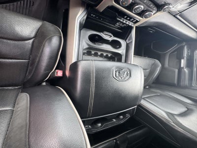 2019 RAM 1500 Laramie Crew Cab 4x2 5'7' Box