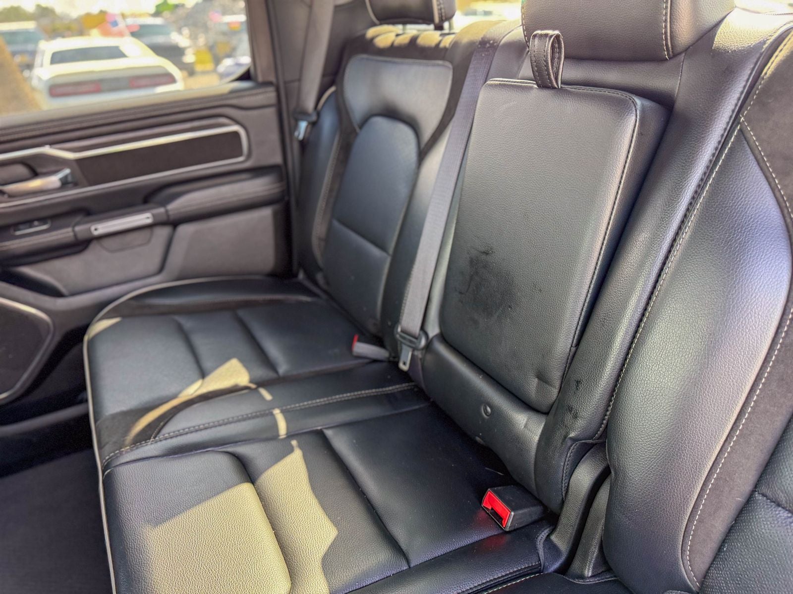 2024 RAM 1500 Laramie Crew Cab 4x2 5'7' Box