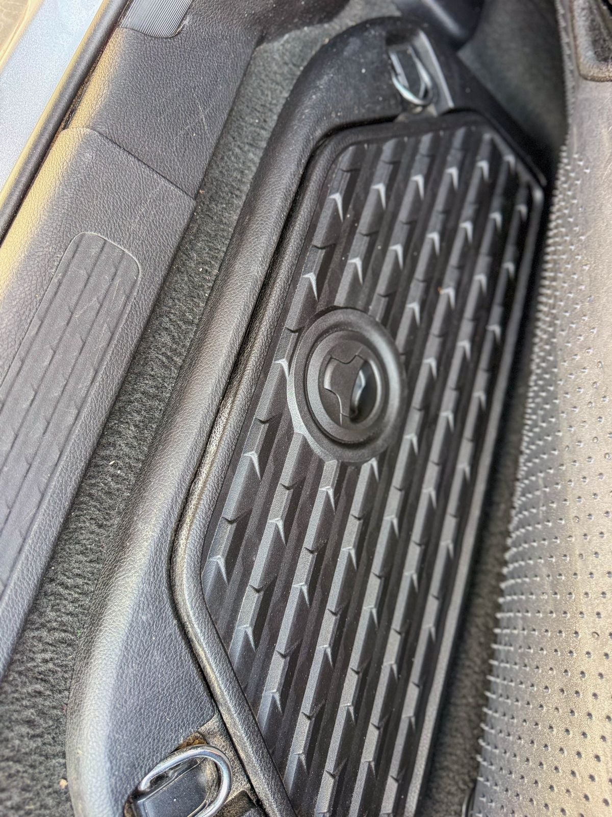 2024 RAM 1500 Laramie Crew Cab 4x2 5'7' Box