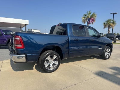 2024 RAM 1500 Laramie Crew Cab 4x2 5'7' Box