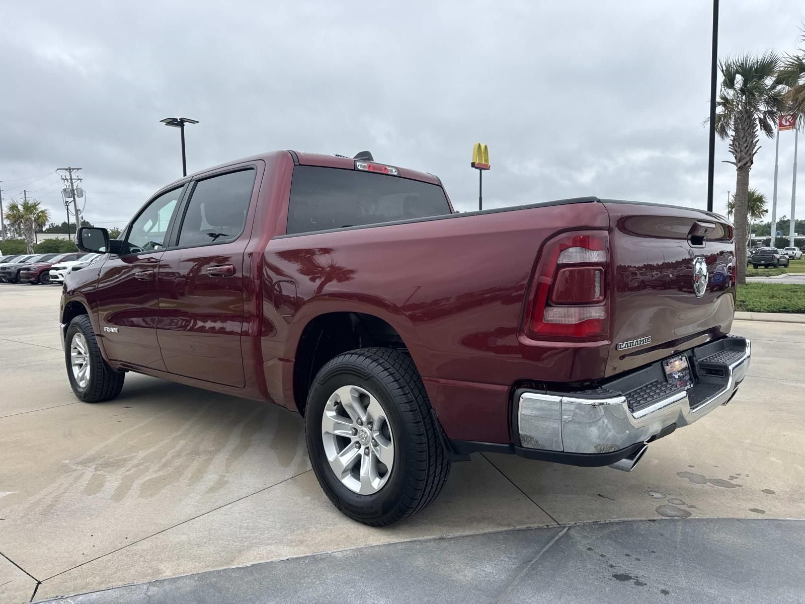 2024 RAM 1500 Laramie Crew Cab 4x2 5'7' Box