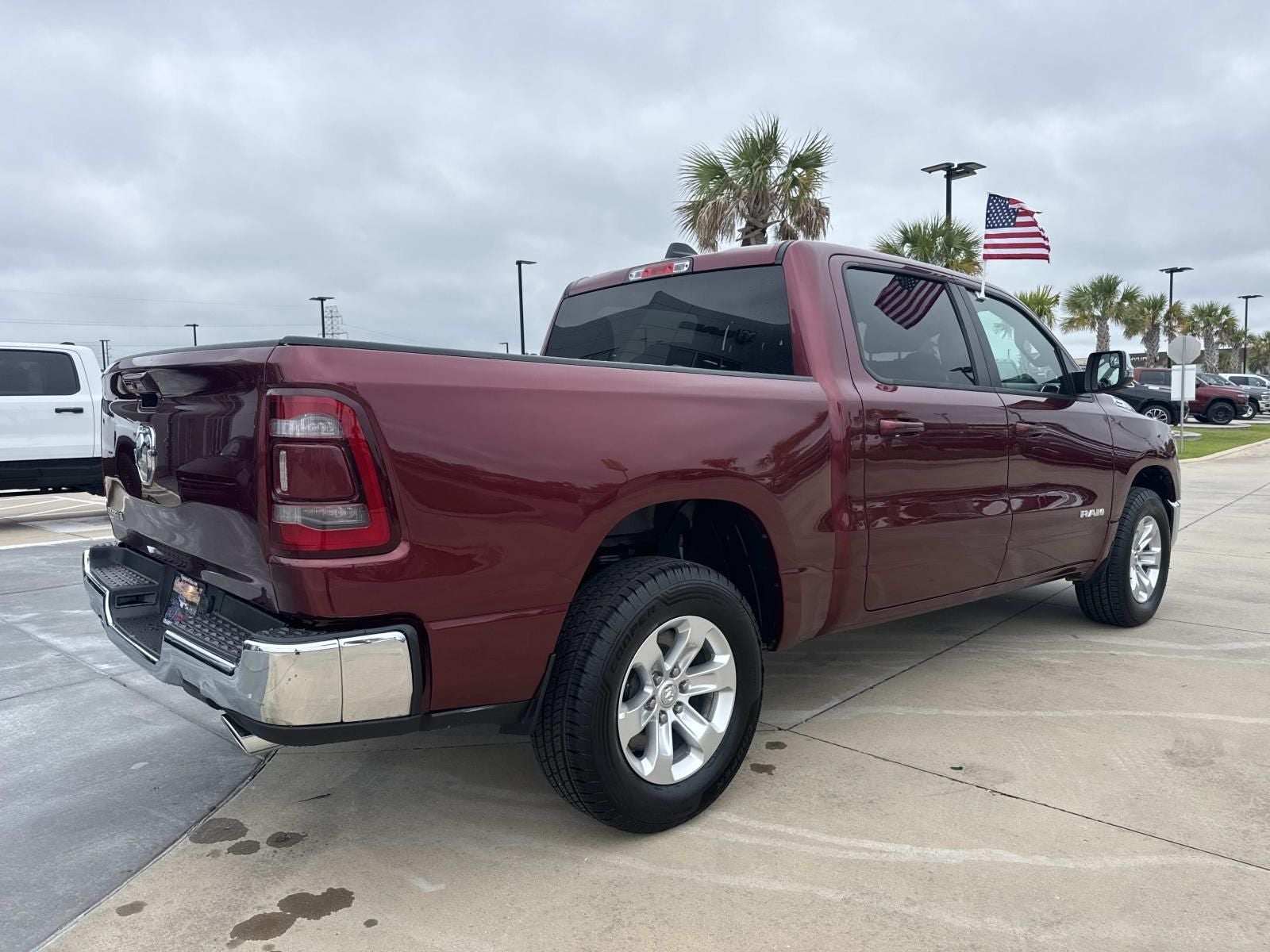 2024 RAM 1500 Laramie Crew Cab 4x2 5'7' Box