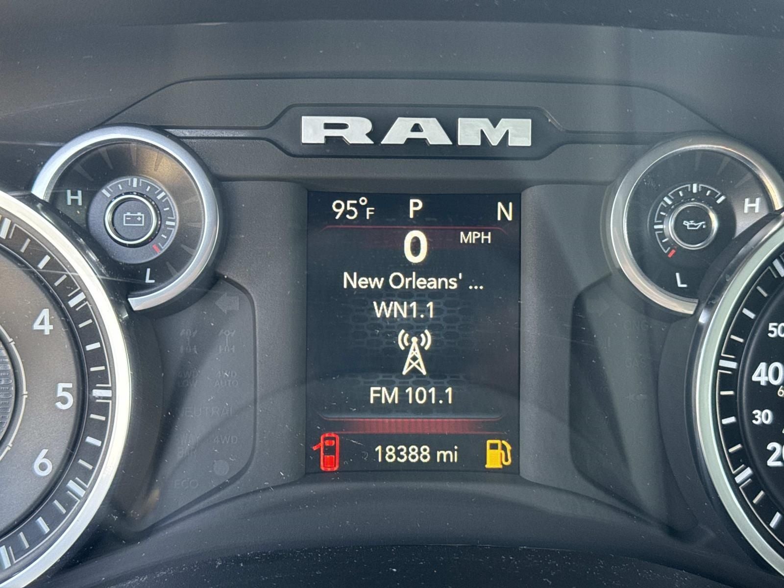 2024 RAM 1500 Tradesman Quad Cab 4x4 6'4' Box