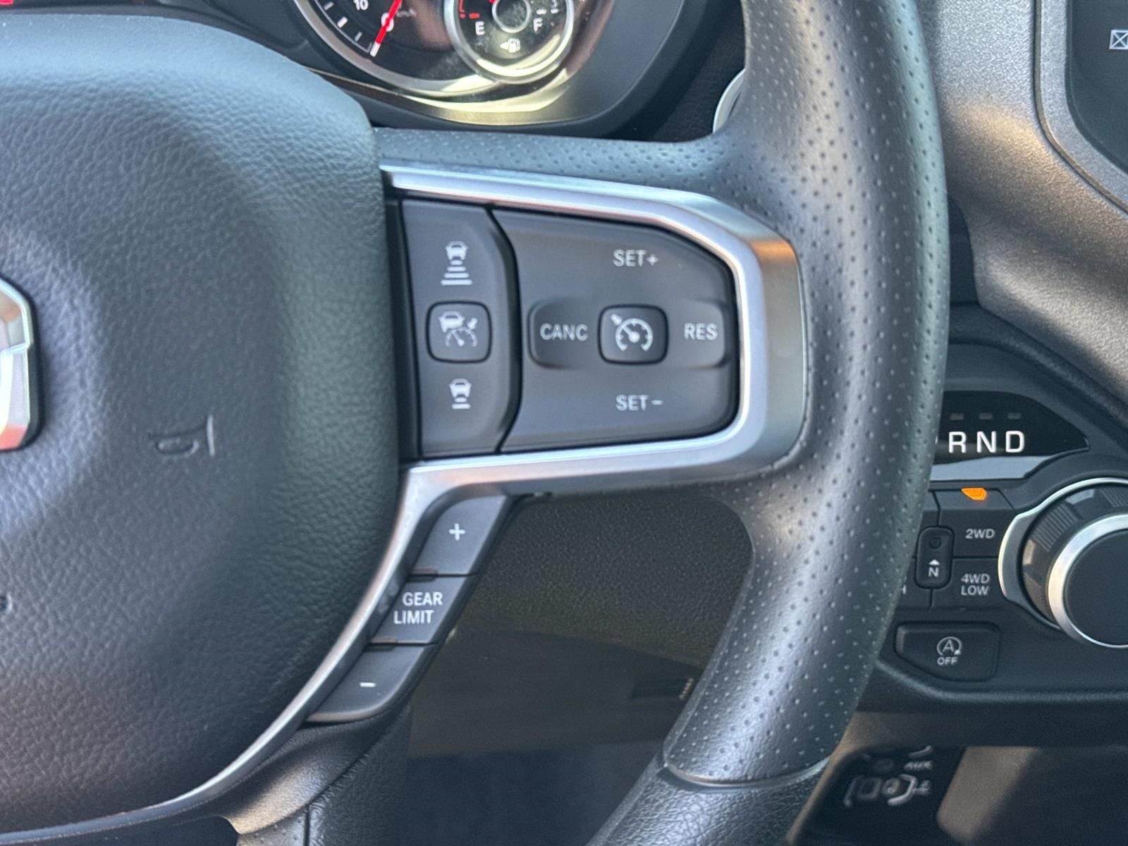 2026 RAM Ram 1500 RAM 1500 TRADESMAN QUAD CAB 4X4 6'4' BOX