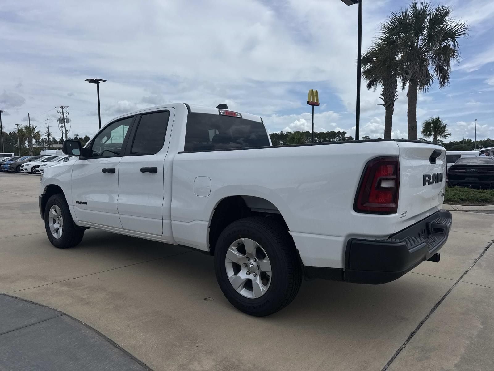 2026 RAM Ram 1500 RAM 1500 TRADESMAN QUAD CAB 4X4 6'4' BOX