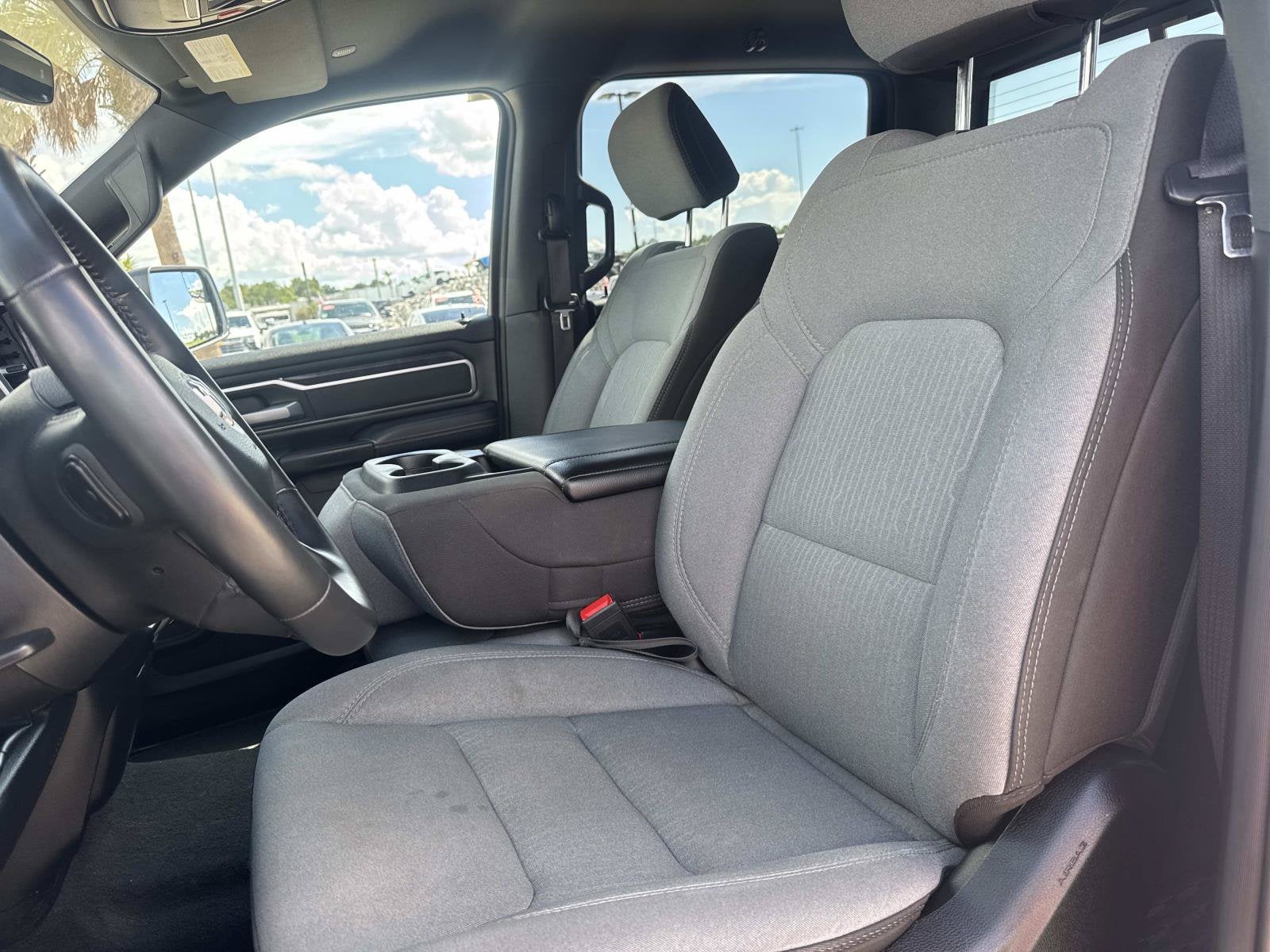 2024 RAM 1500 Big Horn Crew Cab 4x4 5'7' Box