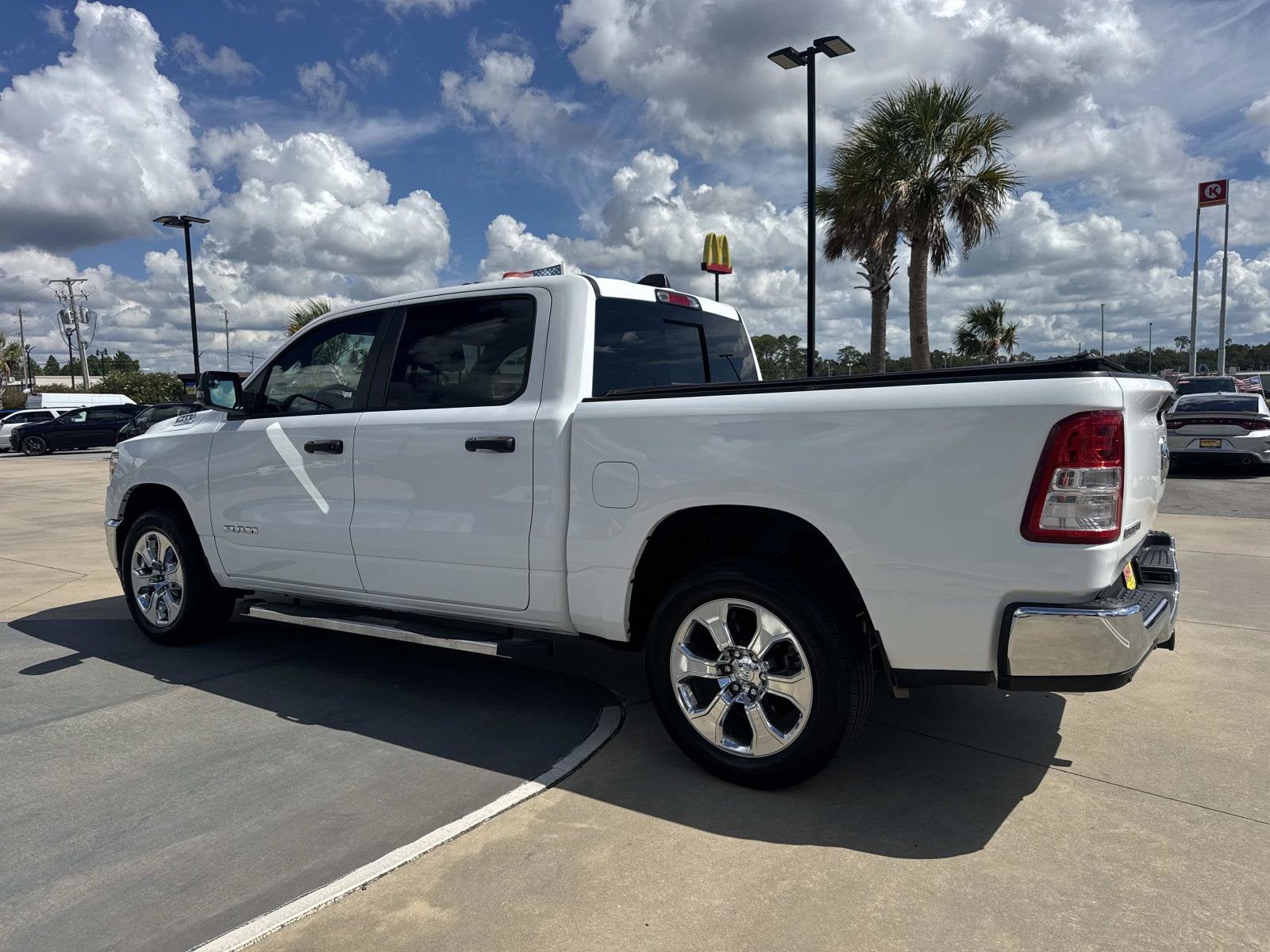 2024 RAM 1500 Big Horn Crew Cab 4x4 5'7' Box