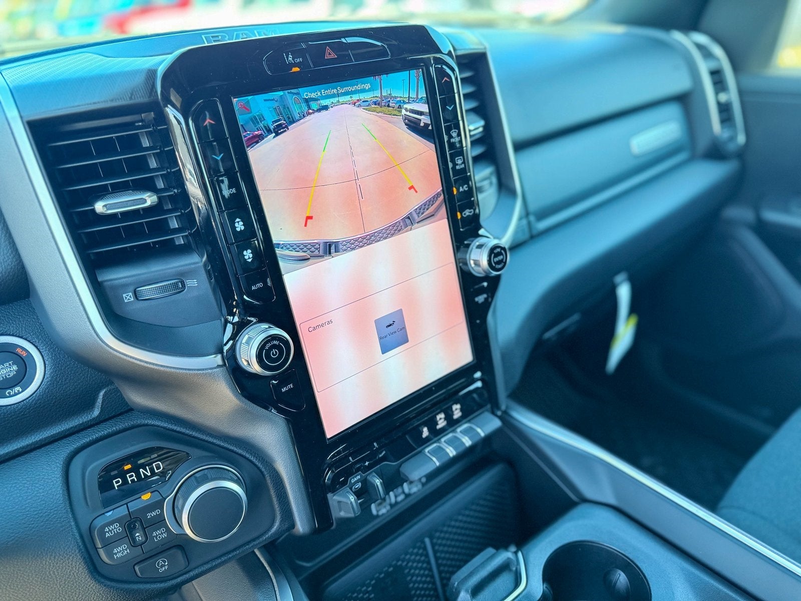 2025 RAM Ram 1500 RAM 1500 BIG HORN CREW CAB 4X4 5'7' BOX