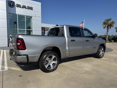 2025 RAM 1500 Tradesman Crew Cab 4x4 5'7' Box