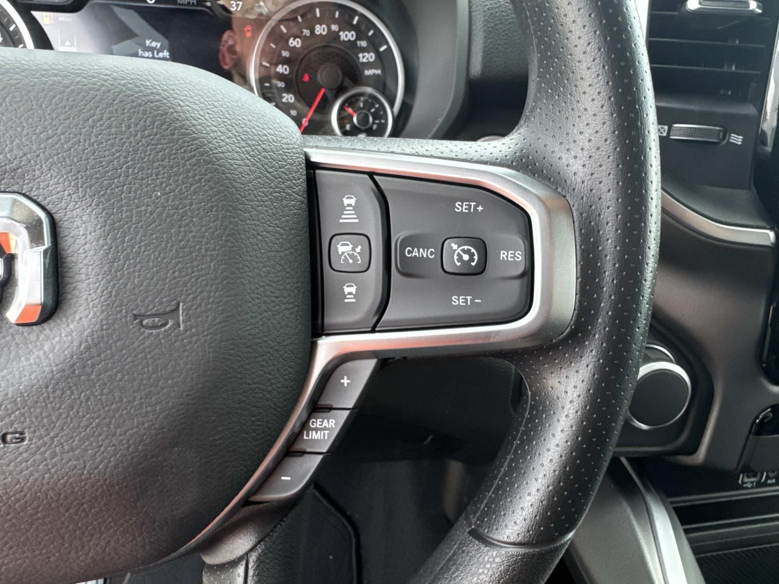 2026 RAM Ram 1500 RAM 1500 EXPRESS CREW CAB 4X4 5'7' BOX