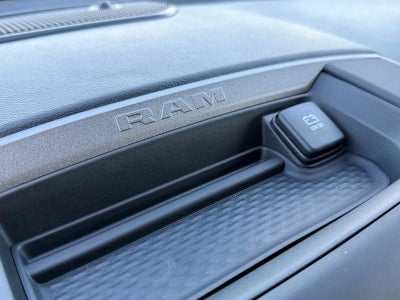 2026 RAM Ram 1500 RAM 1500 TRADESMAN QUAD CAB 4X2 6'4' BOX