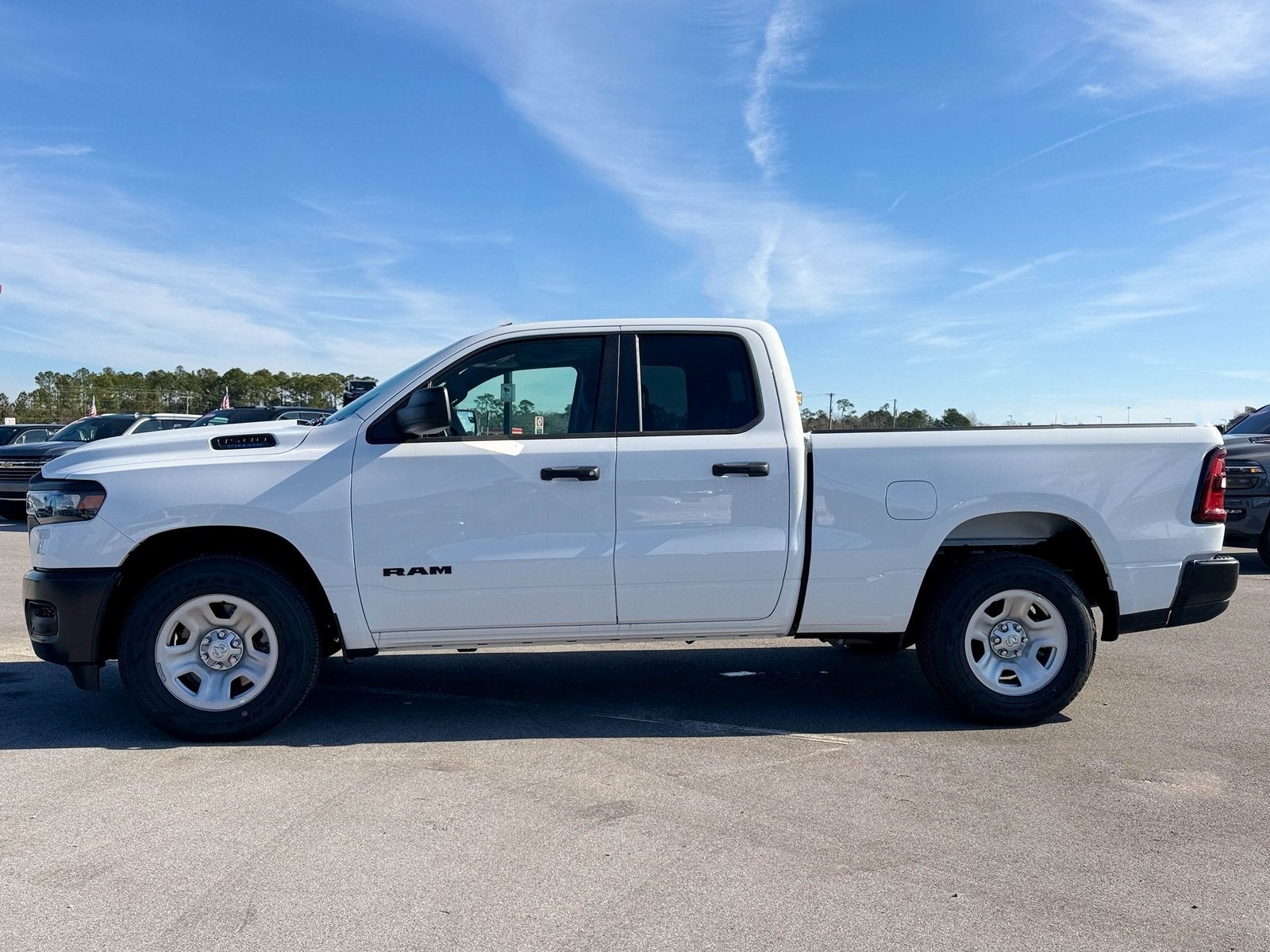 2026 RAM Ram 1500 RAM 1500 TRADESMAN QUAD CAB 4X2 6'4' BOX
