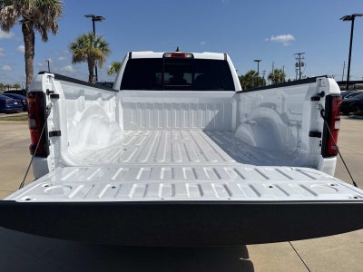 2026 RAM 1500 RAM 1500 EXPRESS QUAD CAB 4X2 6'4' BOX