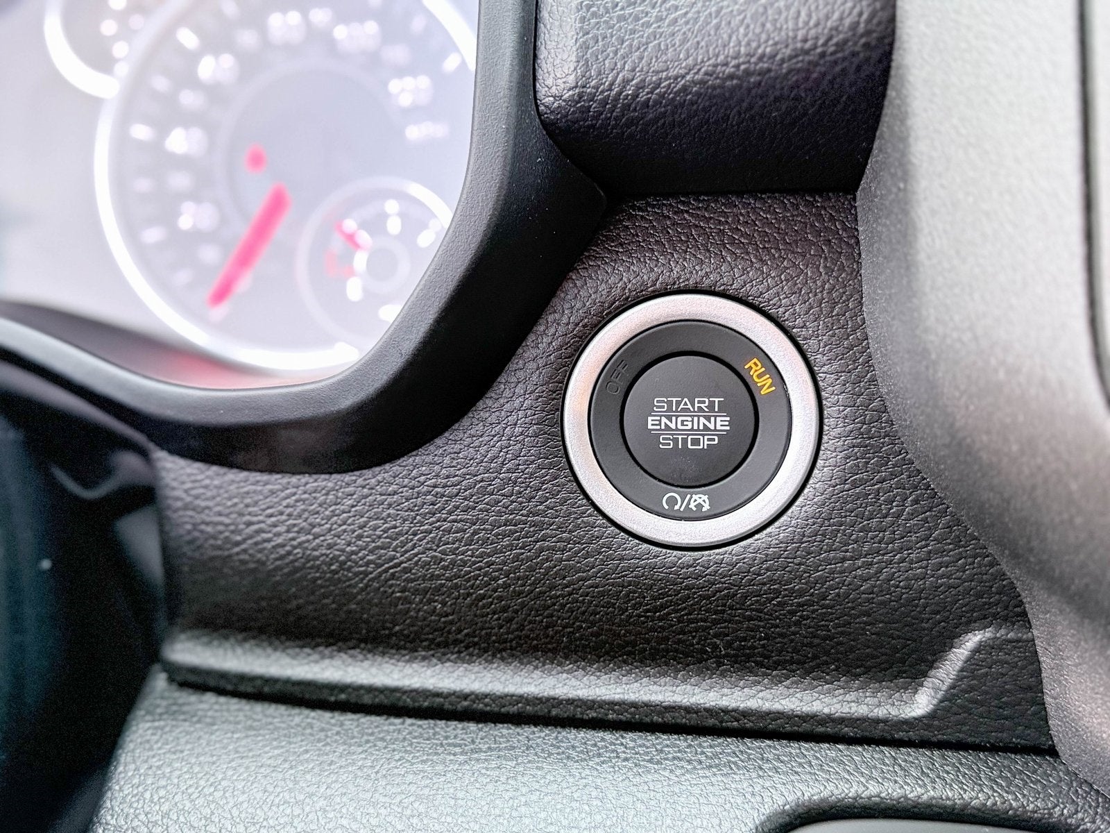 2026 RAM Ram 1500 RAM 1500 EXPRESS QUAD CAB 4X2 6'4' BOX