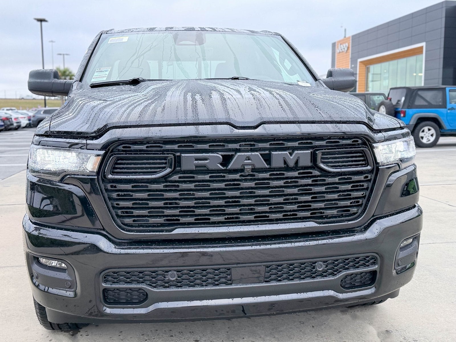 2026 RAM Ram 1500 RAM 1500 EXPRESS QUAD CAB 4X2 6'4' BOX