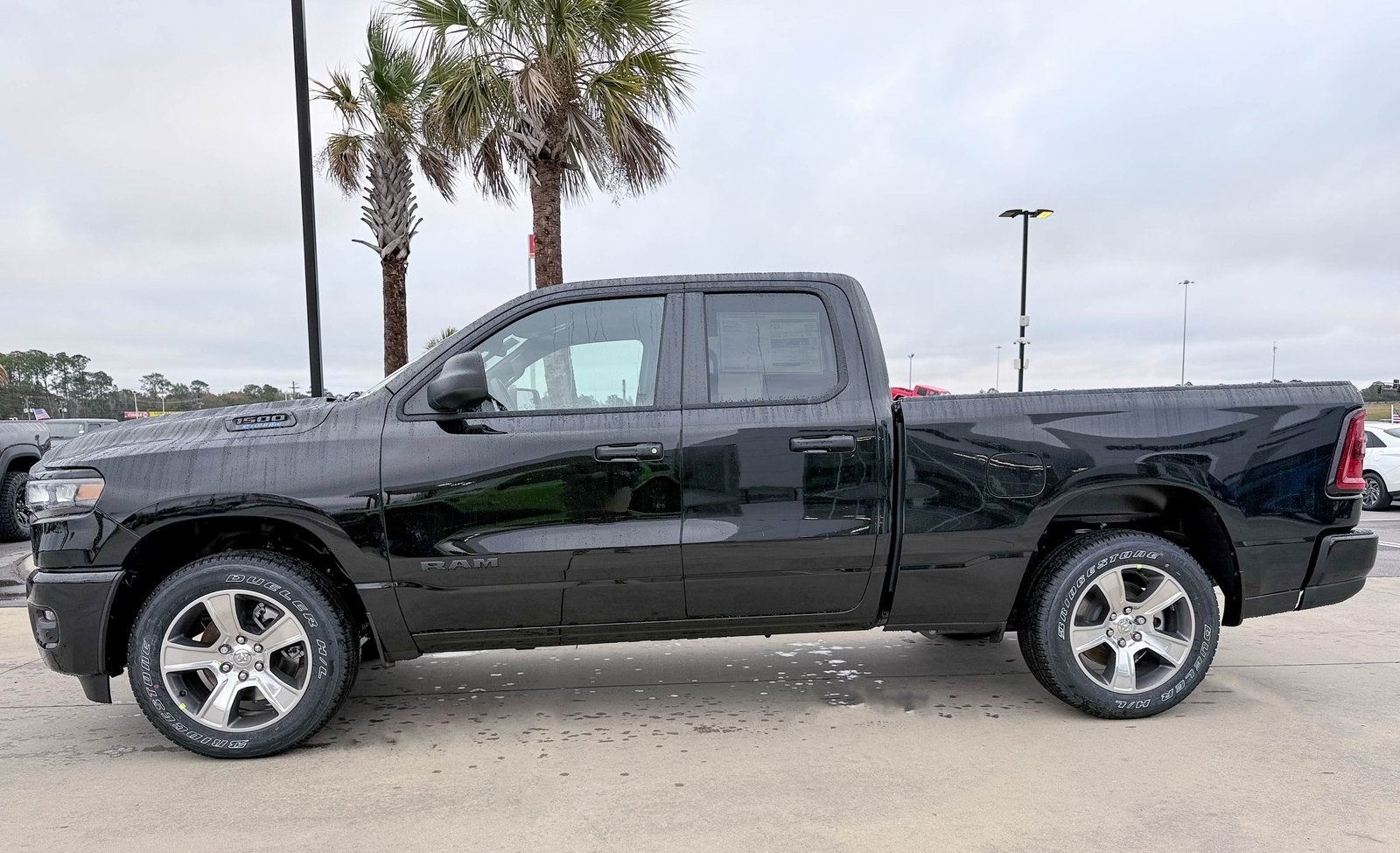 2026 RAM Ram 1500 RAM 1500 EXPRESS QUAD CAB 4X2 6'4' BOX