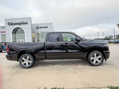 2026 RAM Ram 1500 RAM 1500 EXPRESS QUAD CAB 4X2 6'4' BOX