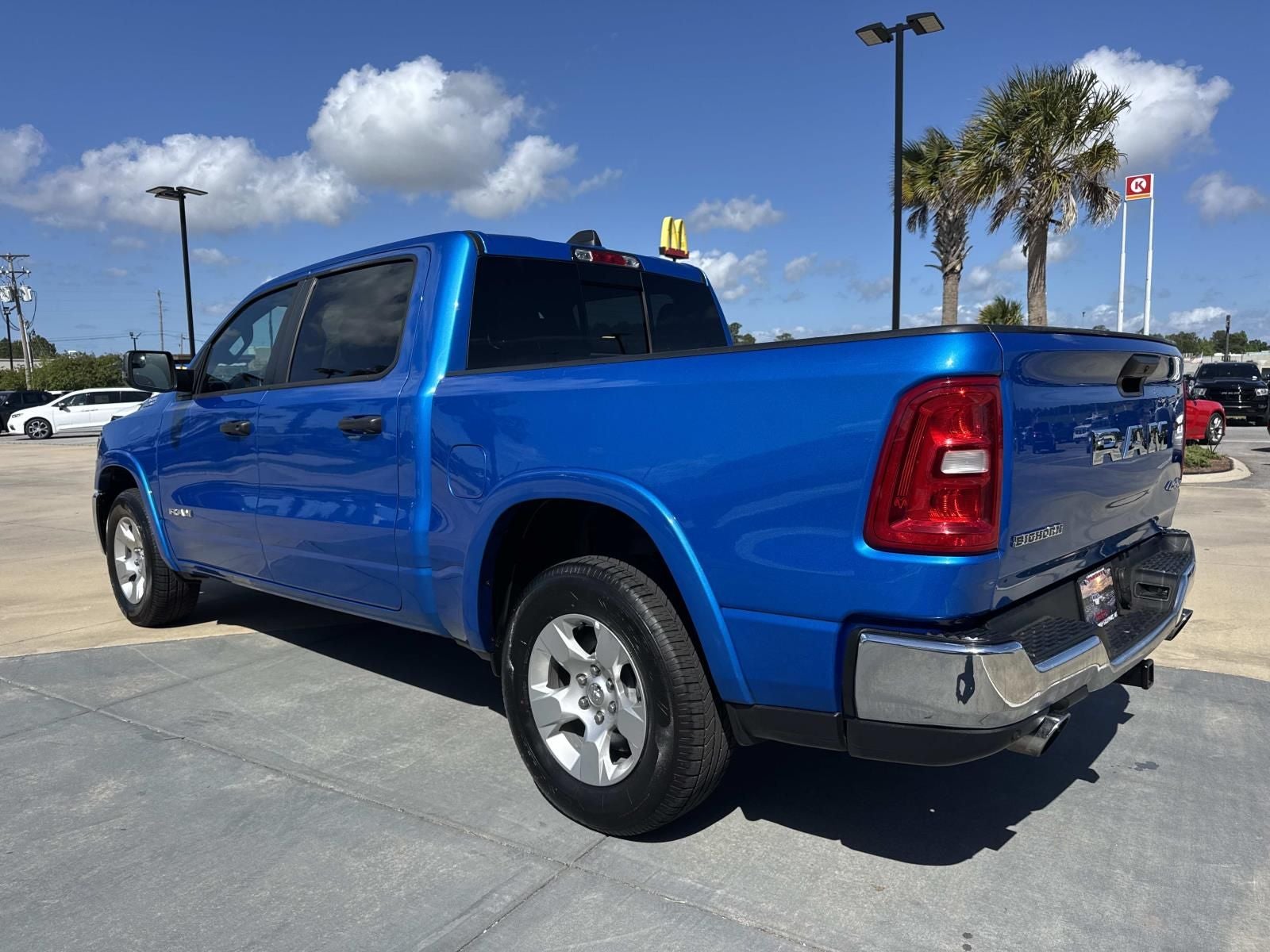 2025 RAM 1500 Big Horn Crew Cab 4x4 5'7' Box
