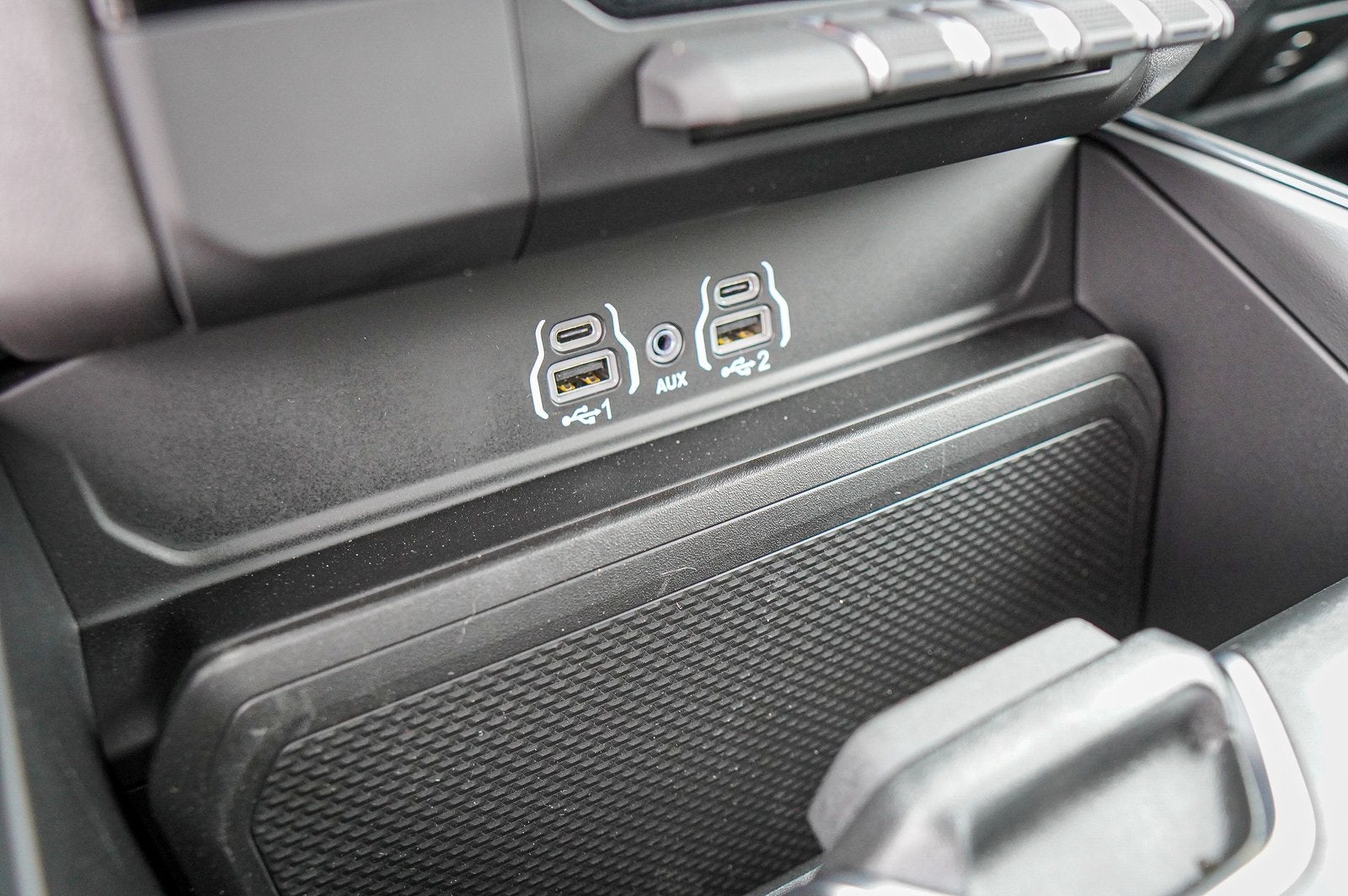 2025 RAM Ram 1500 RAM 1500 BIG HORN CREW CAB 4X4 5'7' BOX