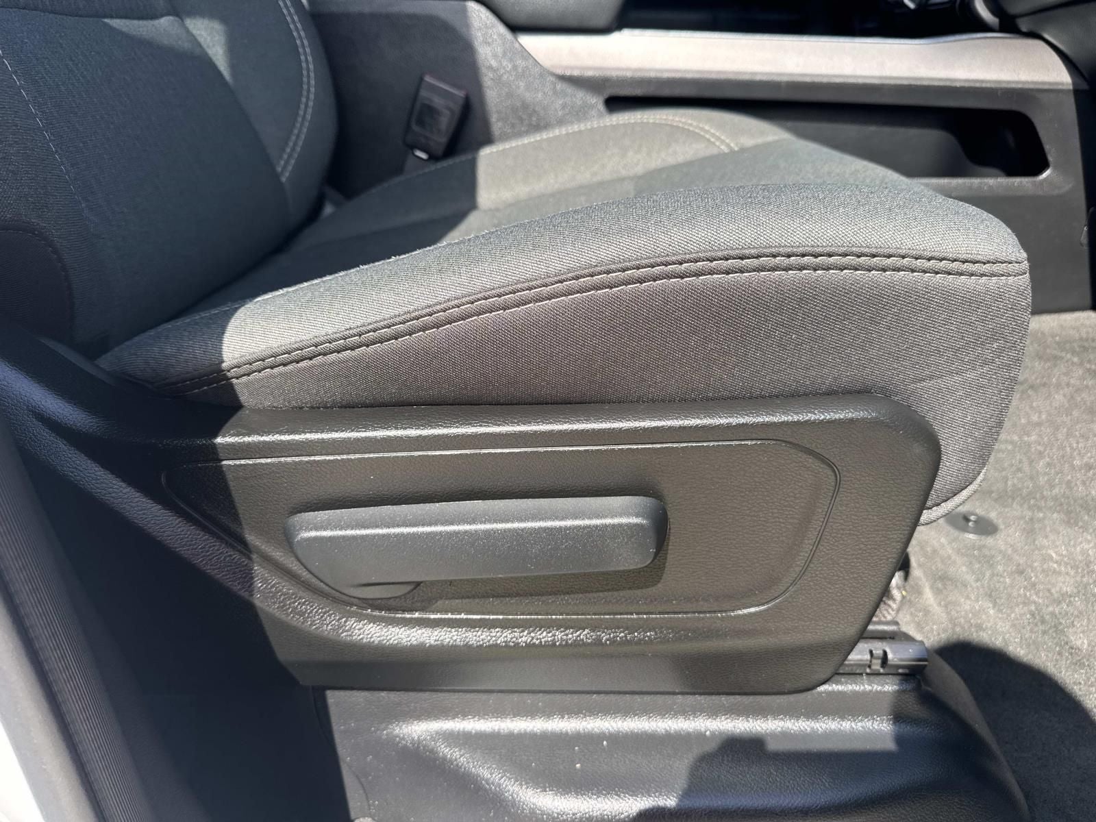 2024 RAM 1500 Big Horn Crew Cab 4x4 5'7' Box
