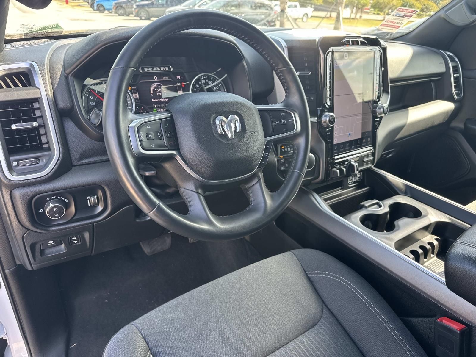 2024 RAM 1500 Big Horn Crew Cab 4x4 5'7' Box