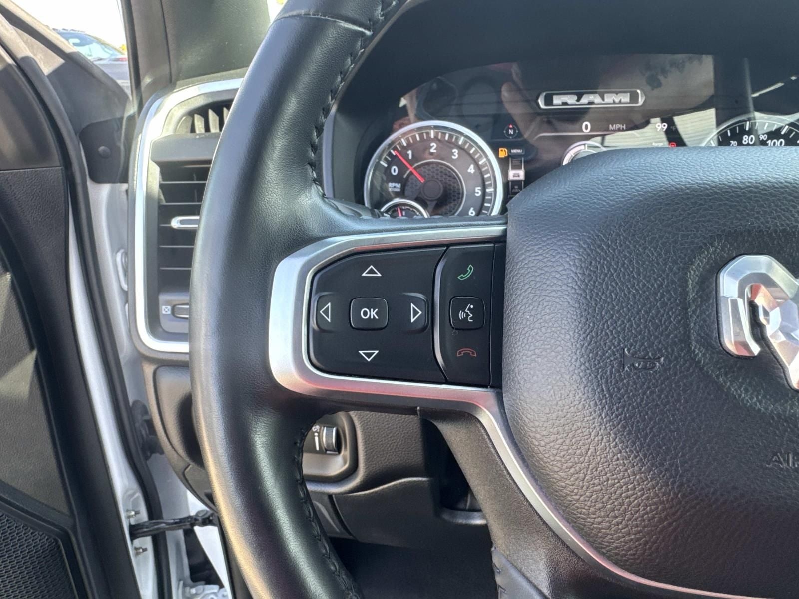 2024 RAM 1500 Big Horn Crew Cab 4x4 5'7' Box