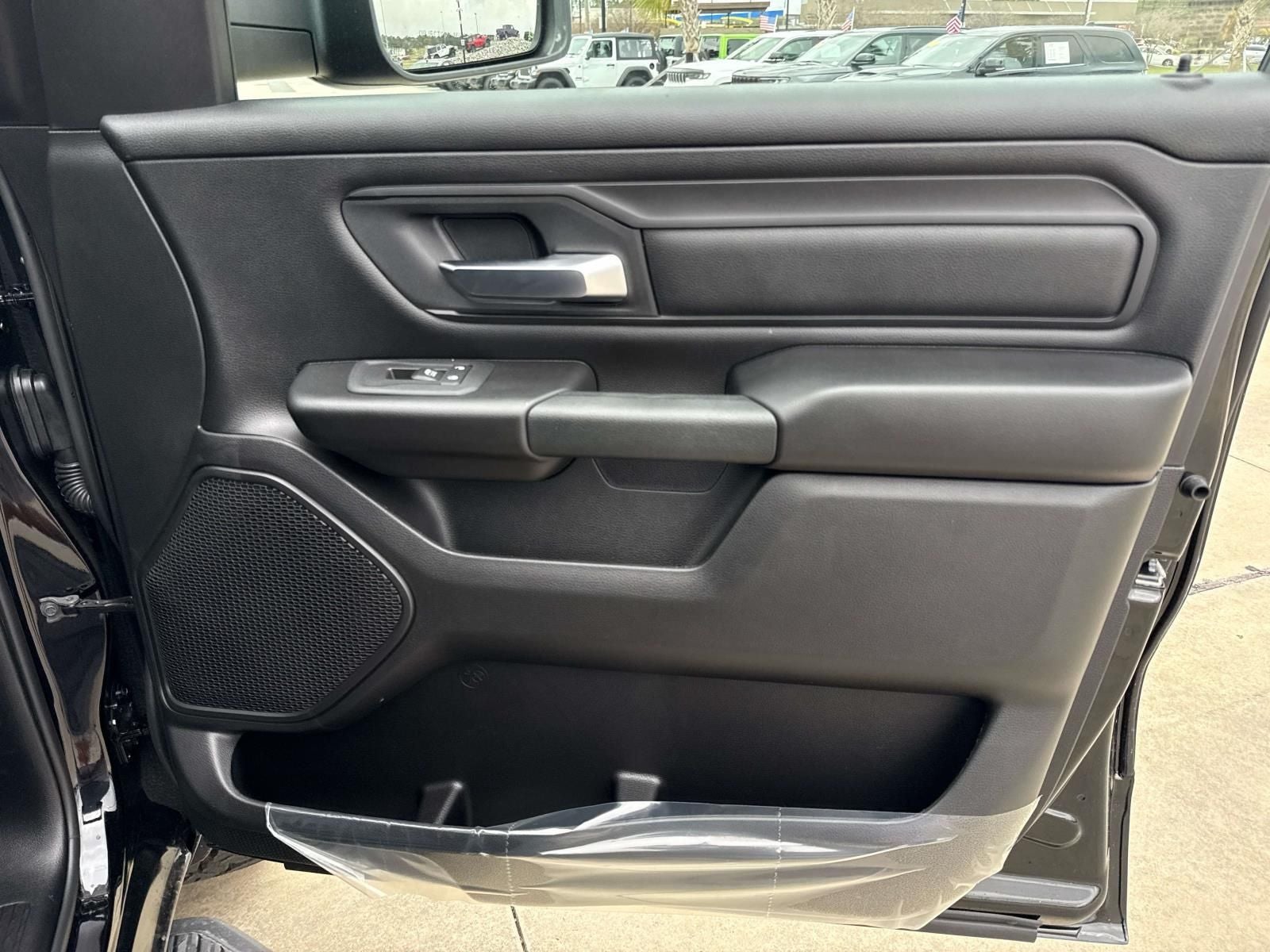 2026 RAM Ram 1500 RAM 1500 WARLOCK CREW CAB 4X4 5'7' BOX