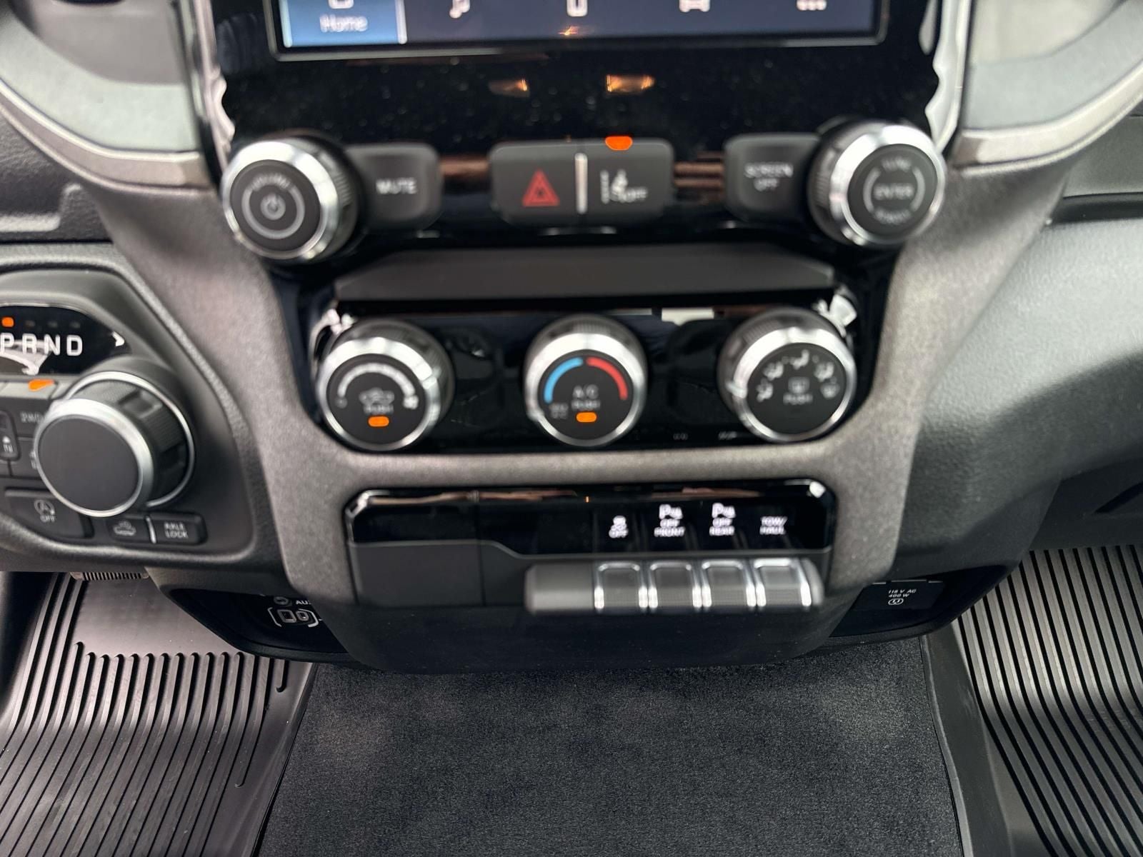 2026 RAM Ram 1500 RAM 1500 WARLOCK CREW CAB 4X4 5'7' BOX