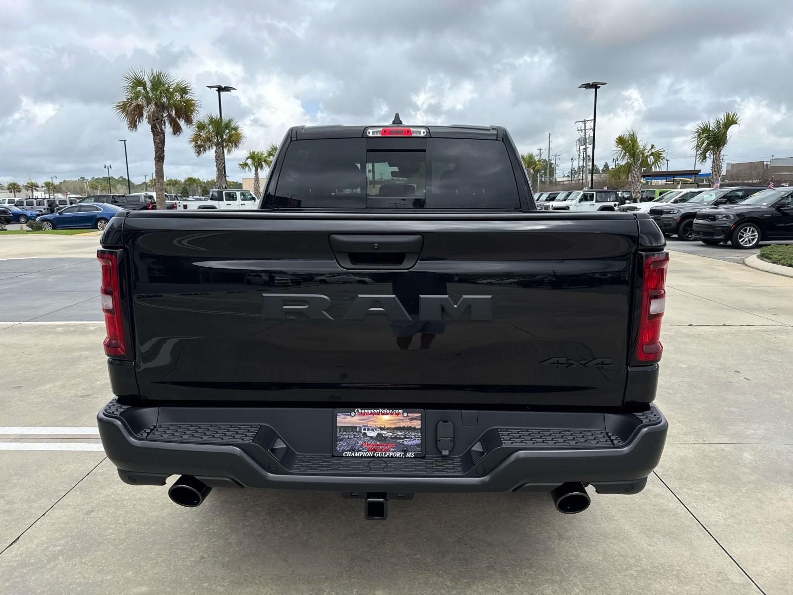 2026 RAM Ram 1500 RAM 1500 WARLOCK CREW CAB 4X4 5'7' BOX