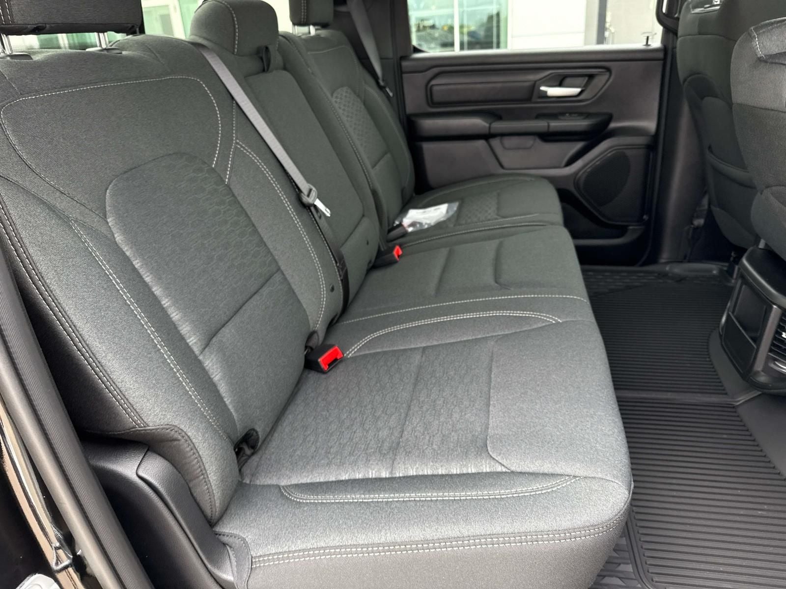 2026 RAM Ram 1500 RAM 1500 WARLOCK CREW CAB 4X4 5'7' BOX