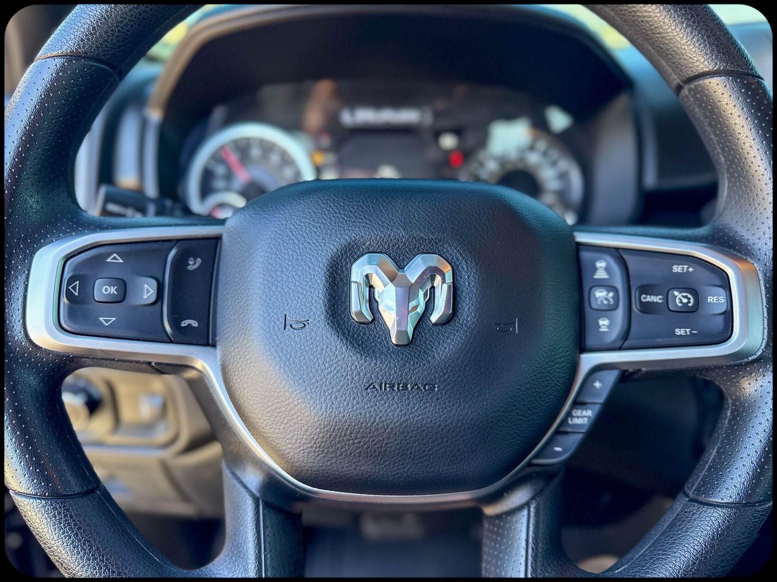 2025 RAM 1500 Warlock Crew Cab 4x4 5'7' Box