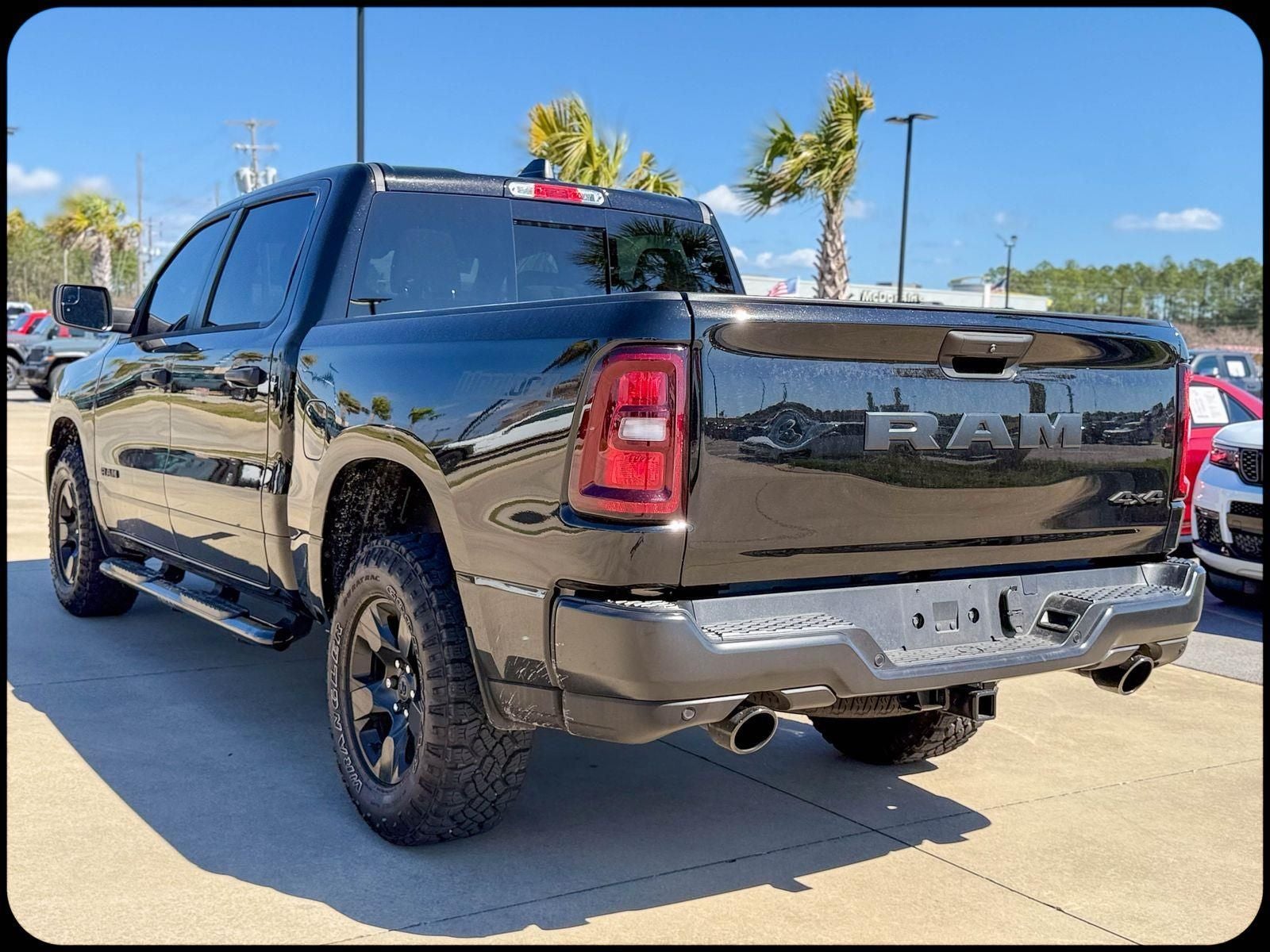 2025 RAM 1500 Warlock Crew Cab 4x4 5'7' Box