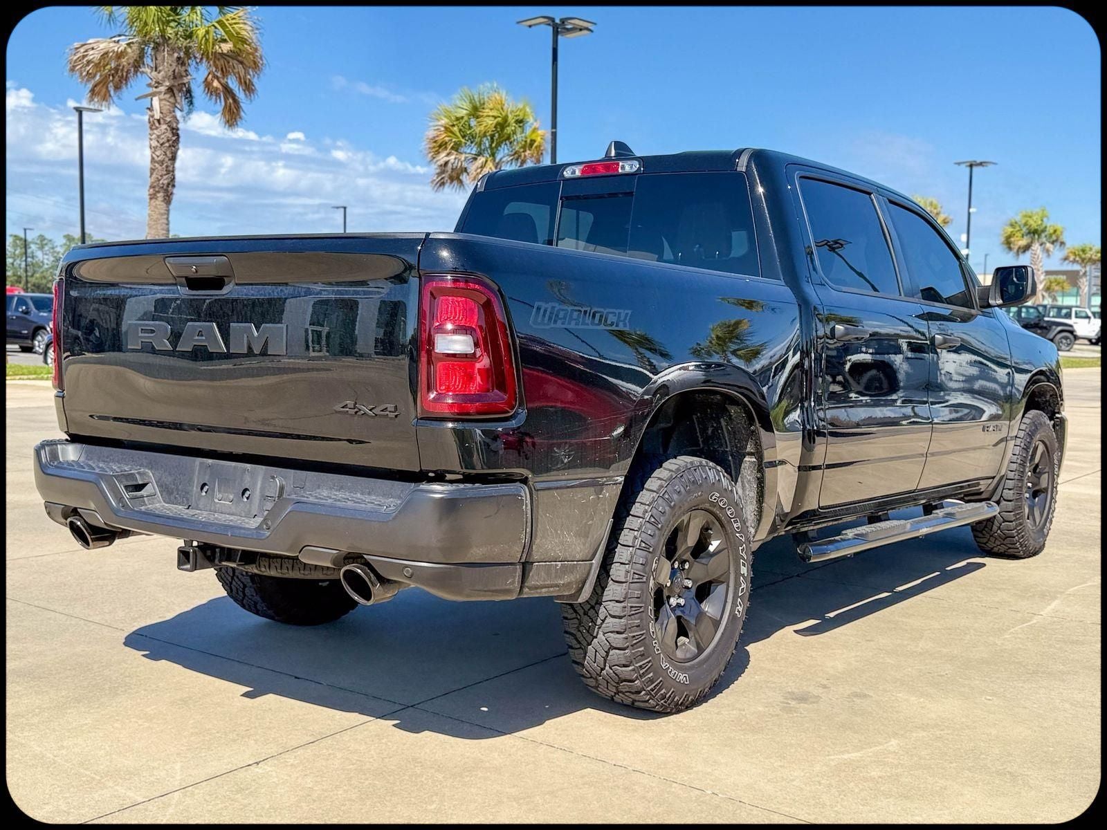 2025 RAM 1500 Warlock Crew Cab 4x4 5'7' Box