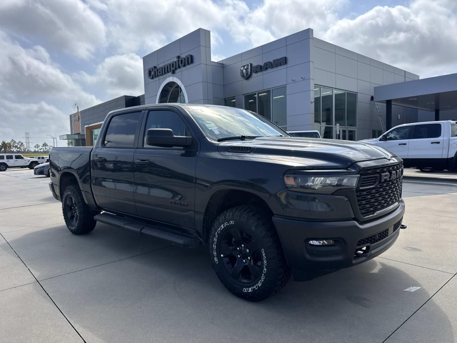 2026 RAM Ram 1500 RAM 1500 WARLOCK CREW CAB 4X4 5'7' BOX