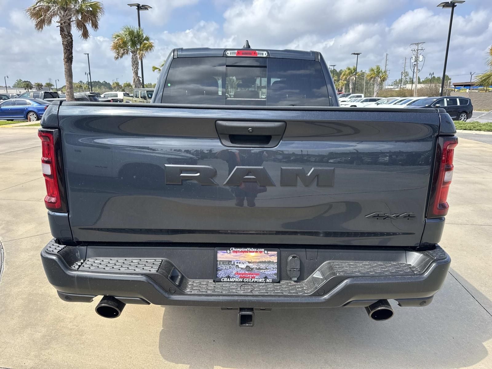 2026 RAM Ram 1500 RAM 1500 WARLOCK CREW CAB 4X4 5'7' BOX