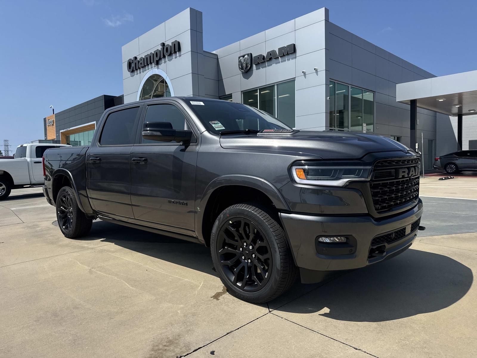2026 RAM Ram 1500 RAM 1500 LIMITED CREW CAB 4X4 5'7' BOX