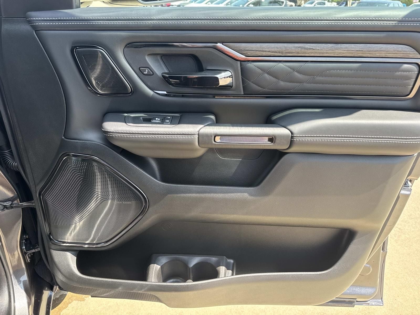 2026 RAM Ram 1500 RAM 1500 LIMITED CREW CAB 4X4 5'7' BOX