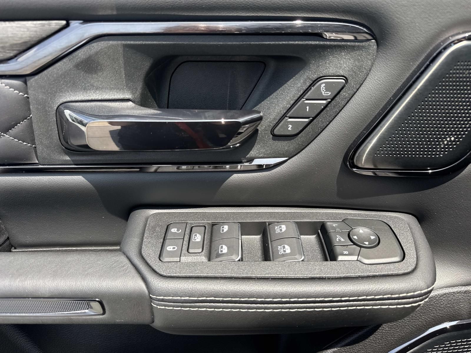 2026 RAM Ram 1500 RAM 1500 LIMITED CREW CAB 4X4 5'7' BOX