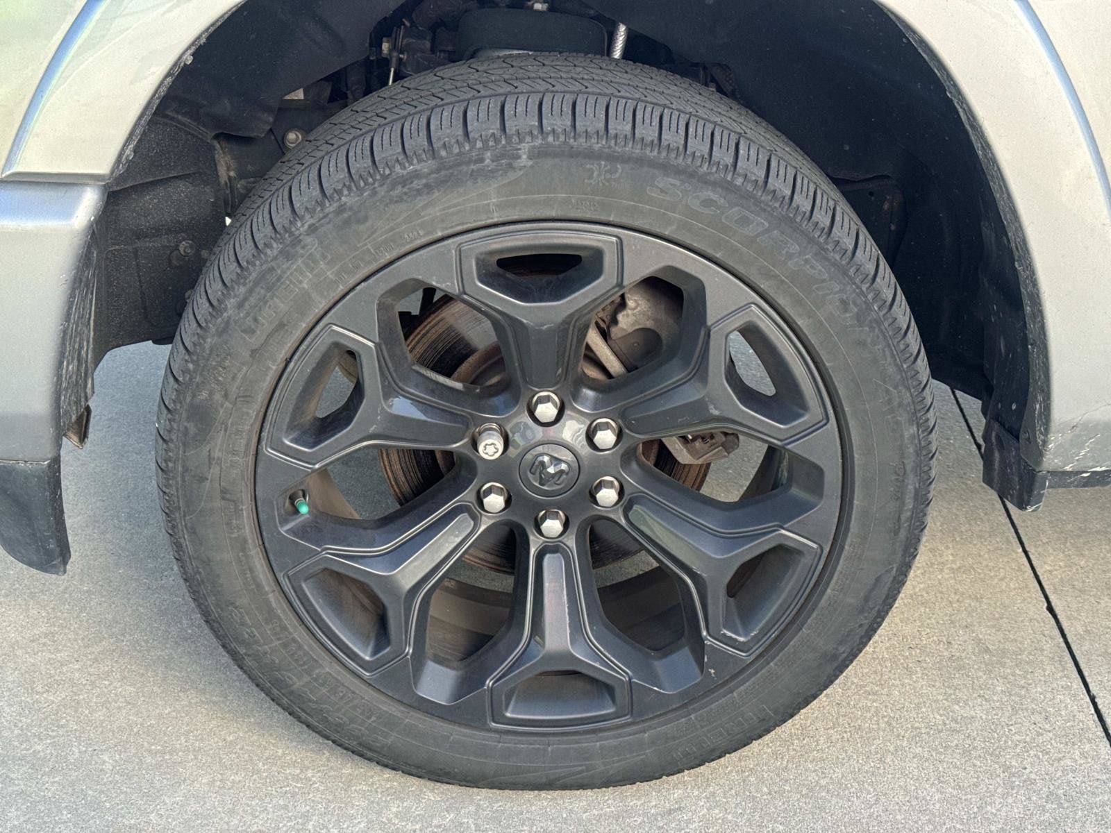 2022 RAM 1500 Limited Crew Cab 4x4 5'7' Box