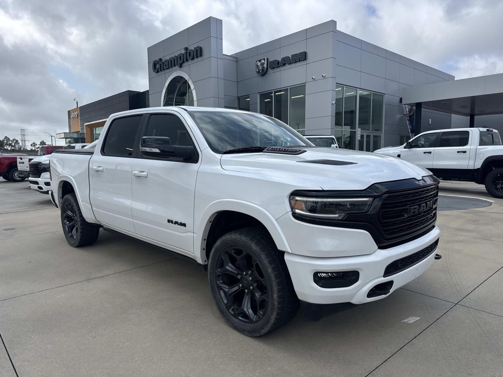 2021 RAM 1500 Limited Crew Cab 4x4 5'7' Box
