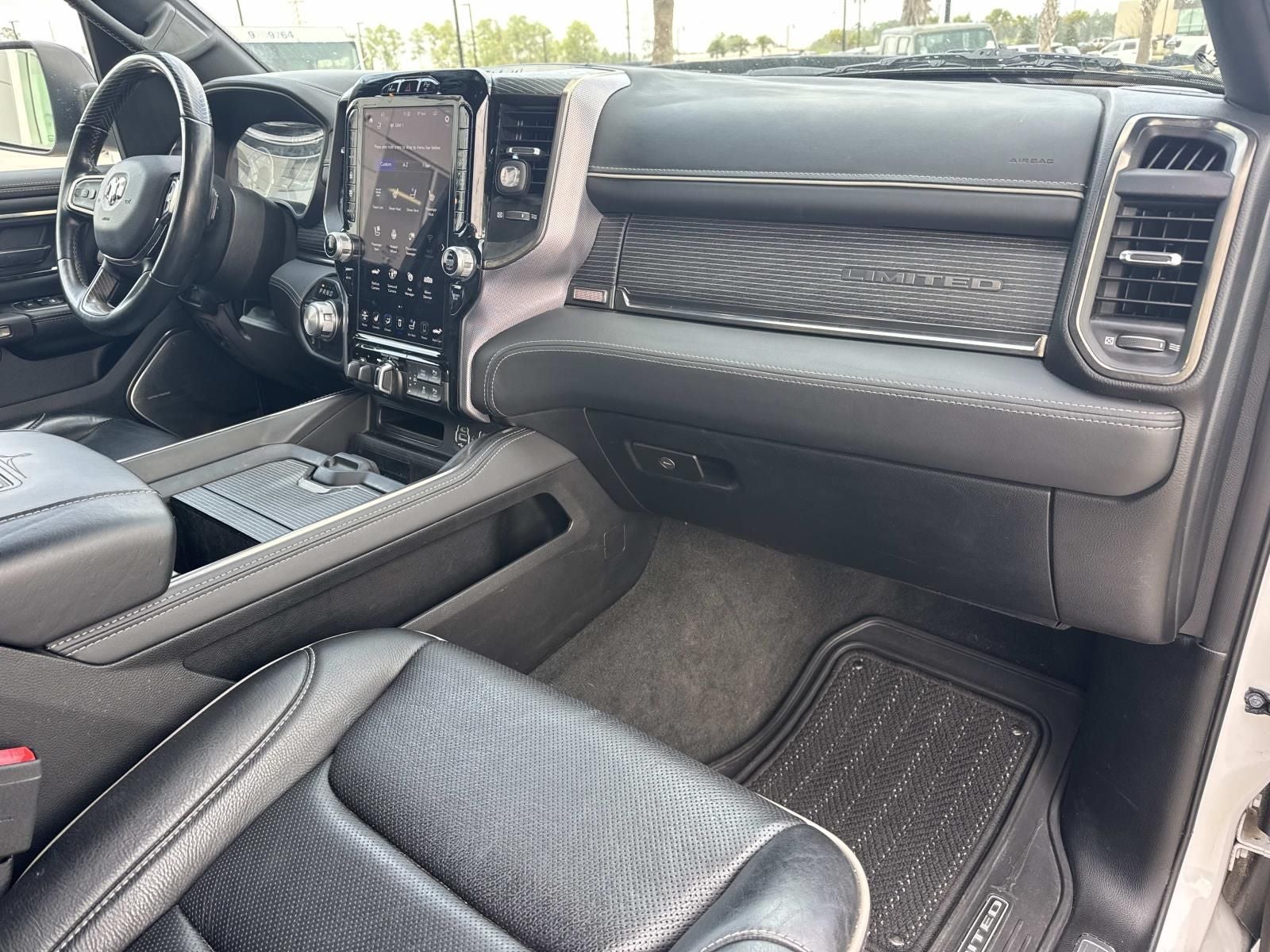 2021 RAM 1500 Limited Crew Cab 4x4 5'7' Box